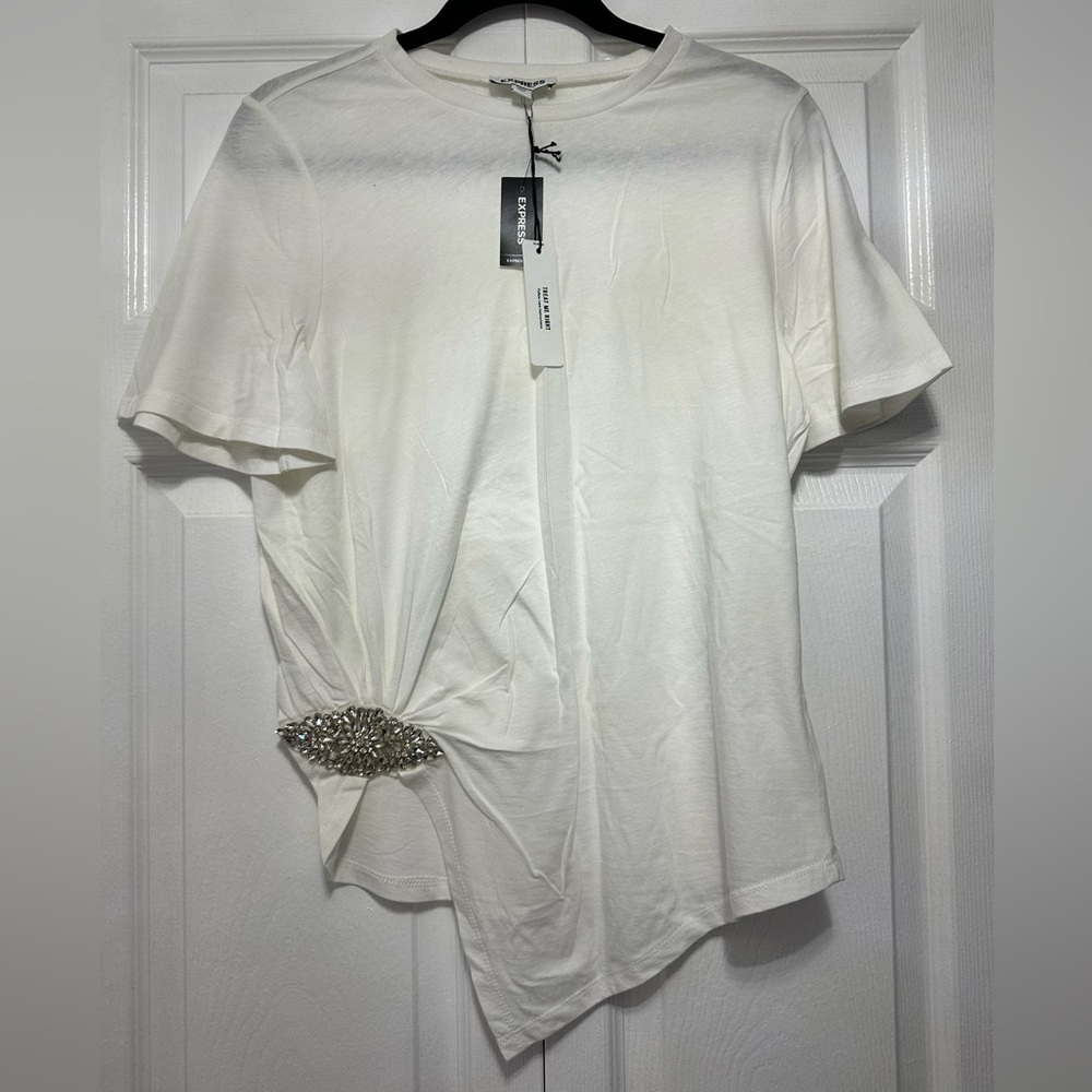 NWT Express White Asymmetrical T-Shirt With Rhinestones Size Small